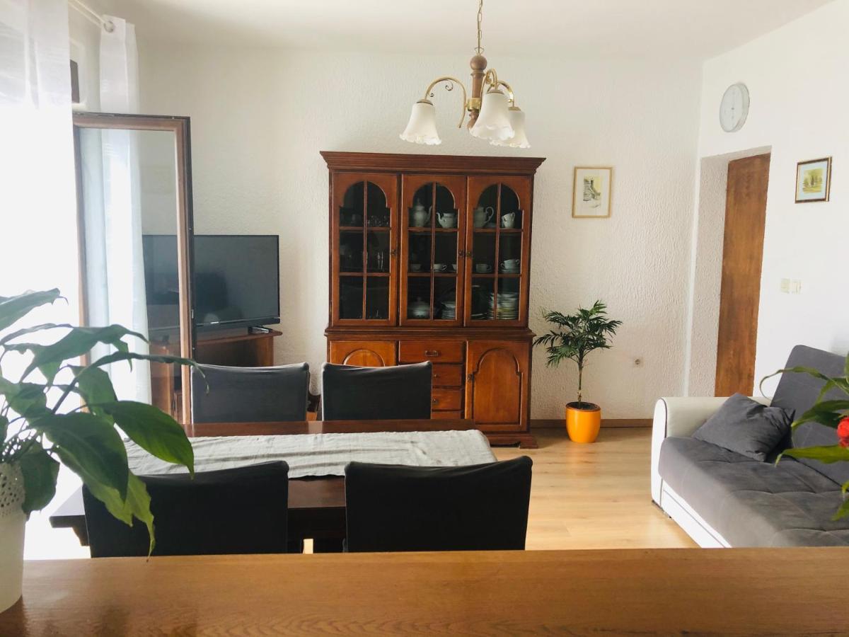 דירות סנג' Martin Apartman מראה חיצוני תמונה